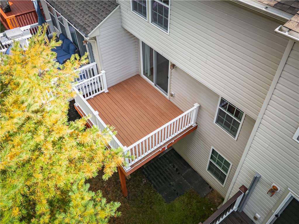 1122 Sparrow Way Property Photo 15