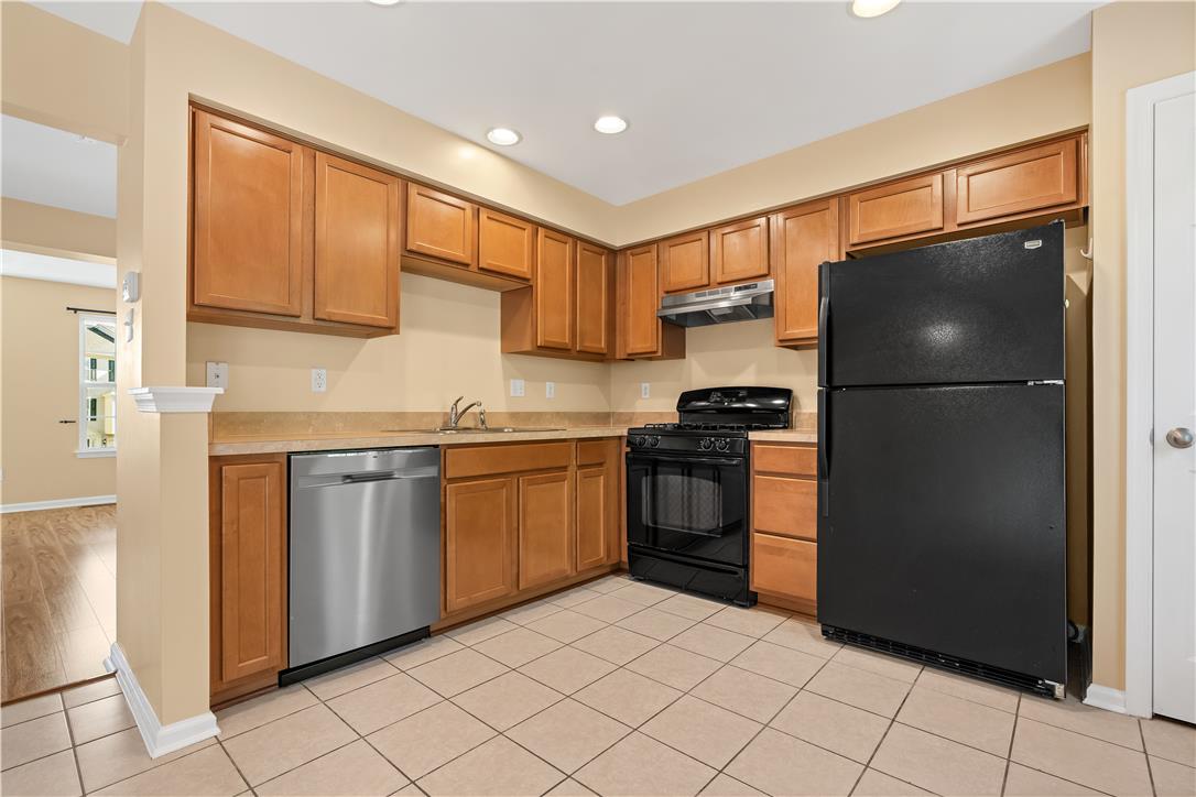 1122 Sparrow Way Property Photo 29
