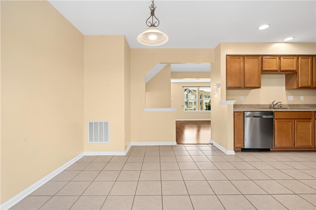 1122 Sparrow Way Property Photo 31