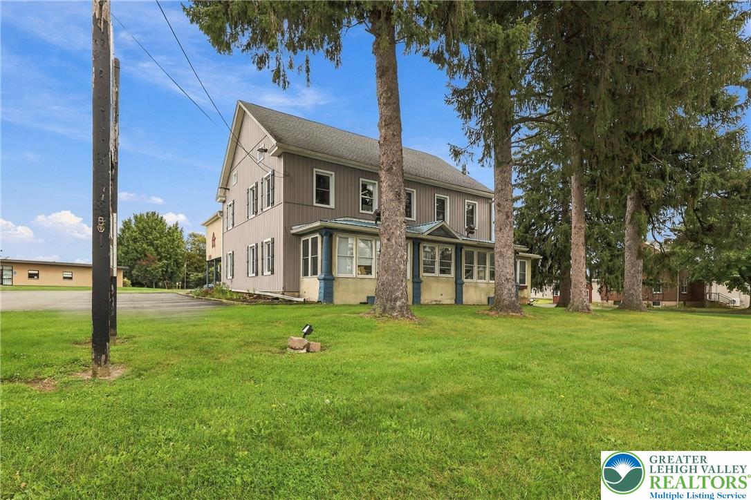 1123 Trexlertown Road Property Photo 3