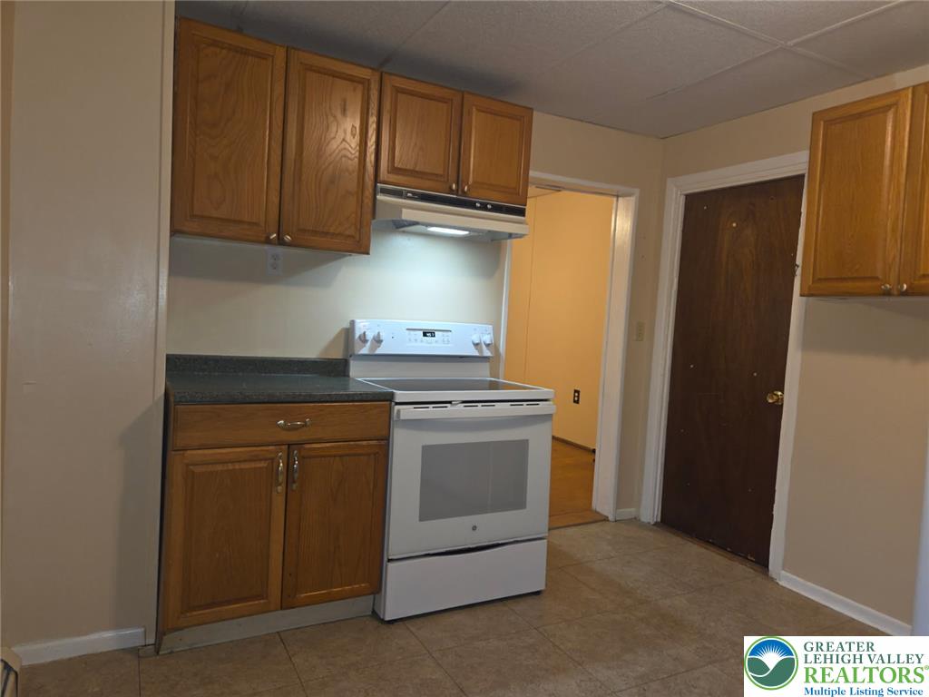 202 South Northampton Street Property Photo 3