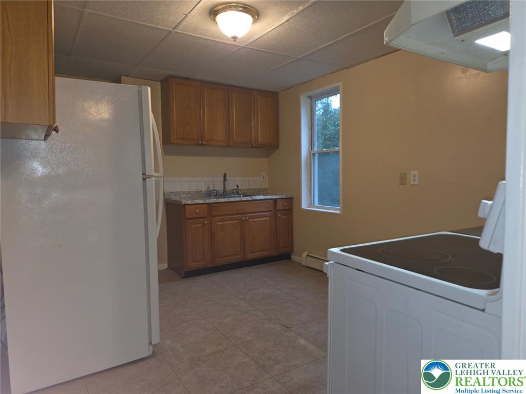 202 South Northampton Street Property Photo 8