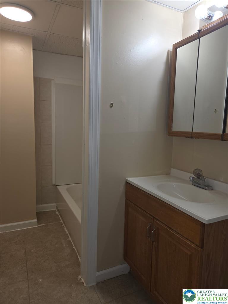 202 South Northampton Street Property Photo 15