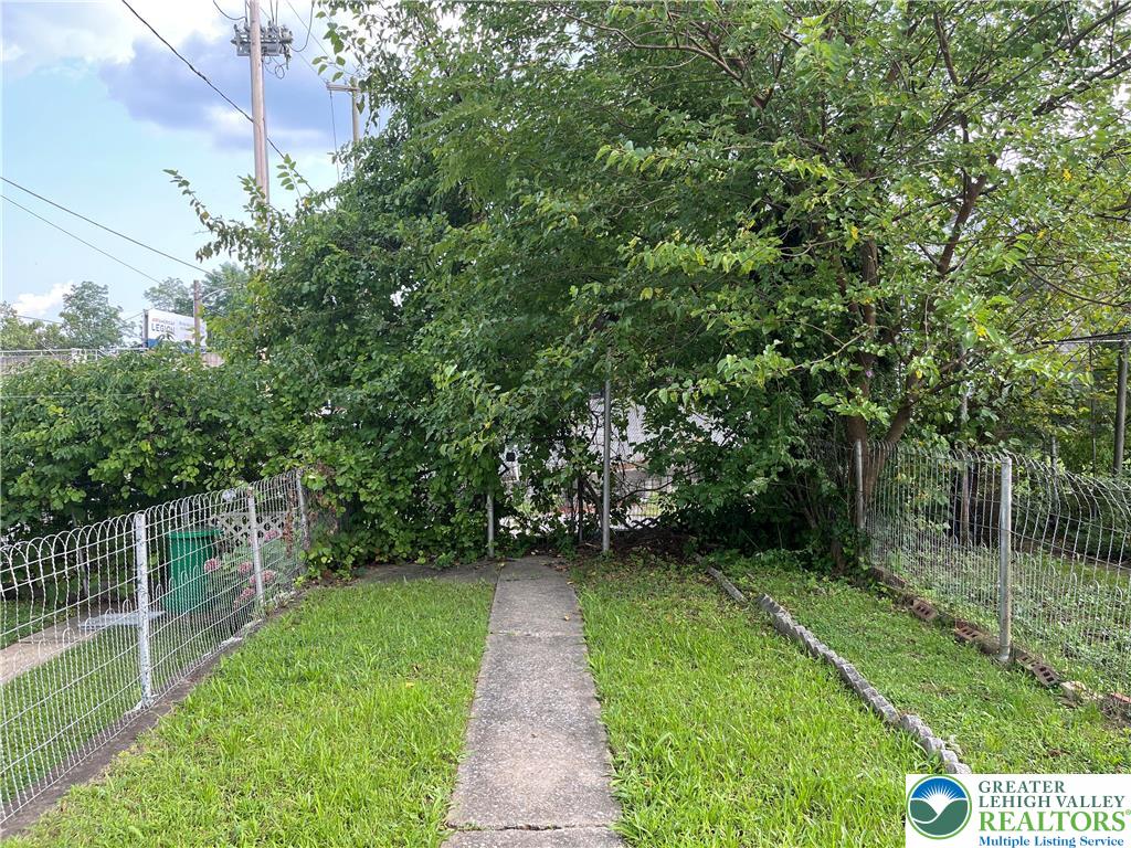 364 Green Street Property Photo 11