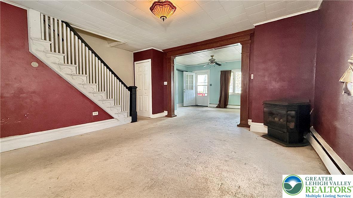 146 East Union Street Property Photo 7