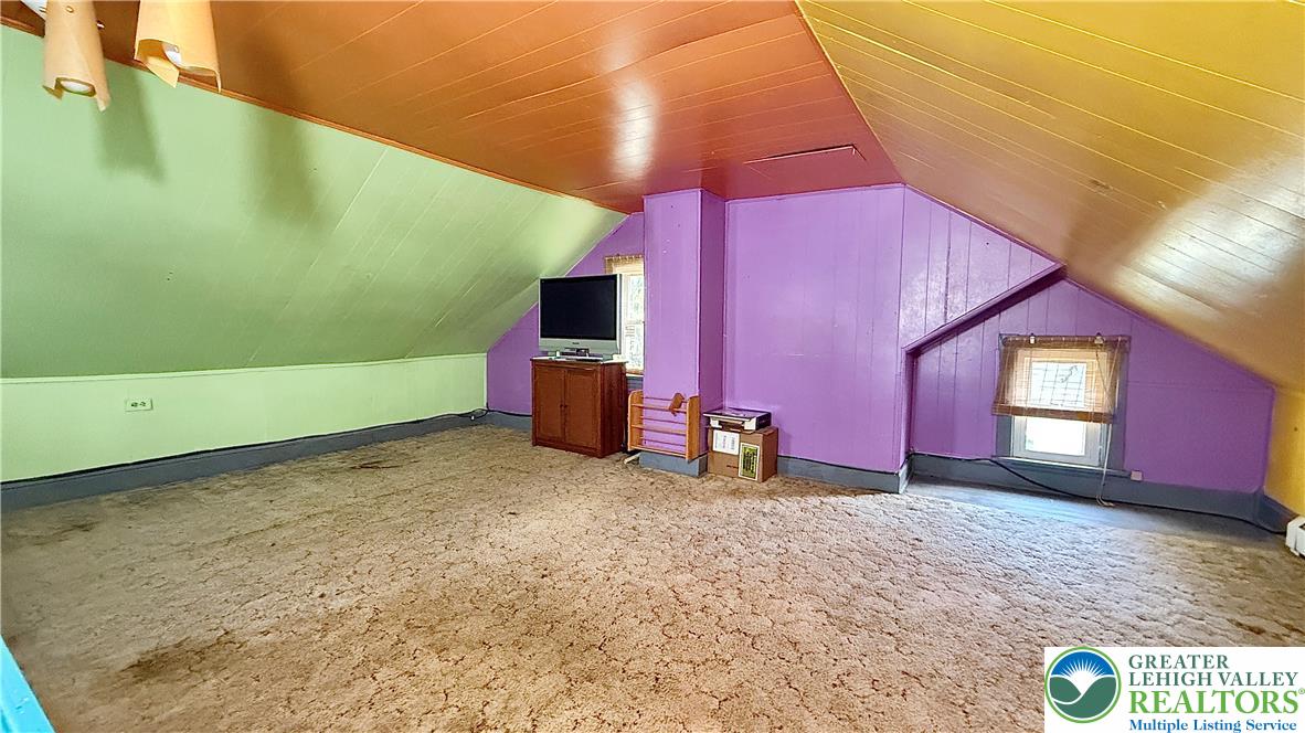 146 East Union Street Property Photo 20