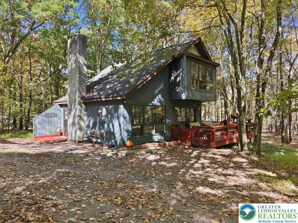 69 Guest Circle Property Photo 2