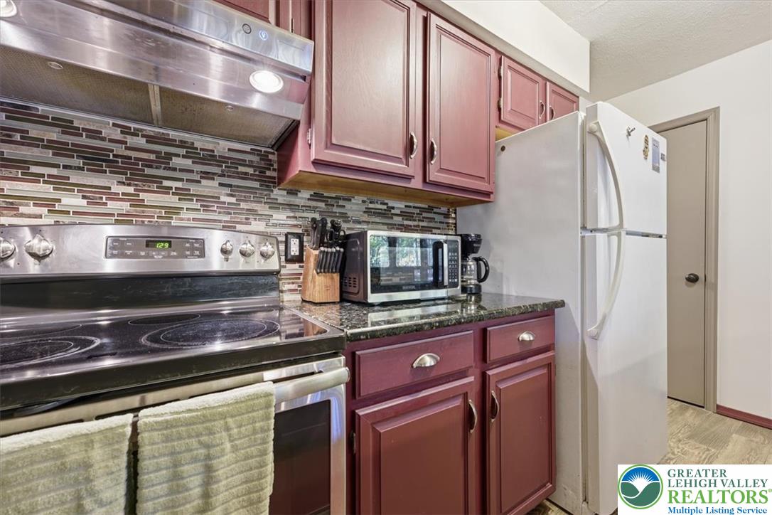 69 Guest Circle Property Photo 22