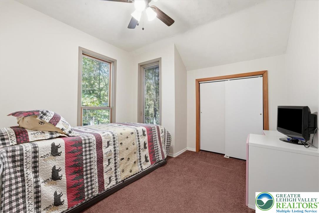 69 Guest Circle Property Photo 33