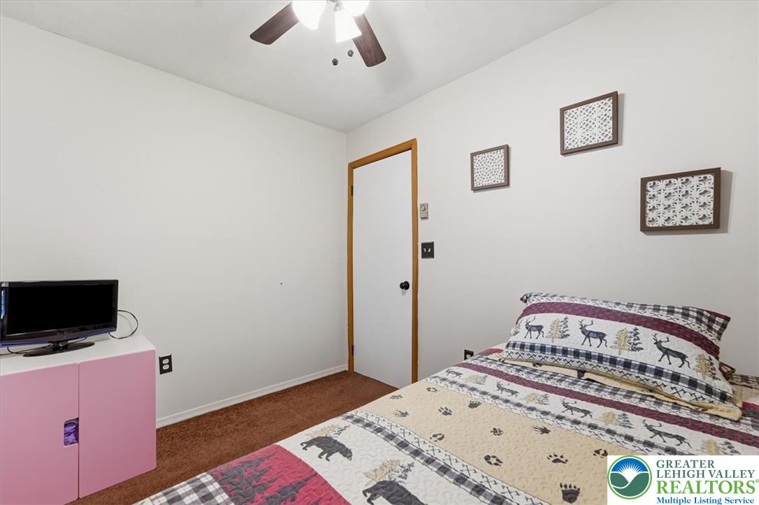 69 Guest Circle Property Photo 34