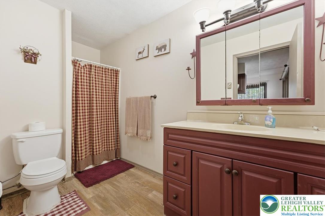 69 Guest Circle Property Photo 35