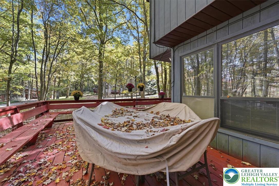 69 Guest Circle Property Photo 44