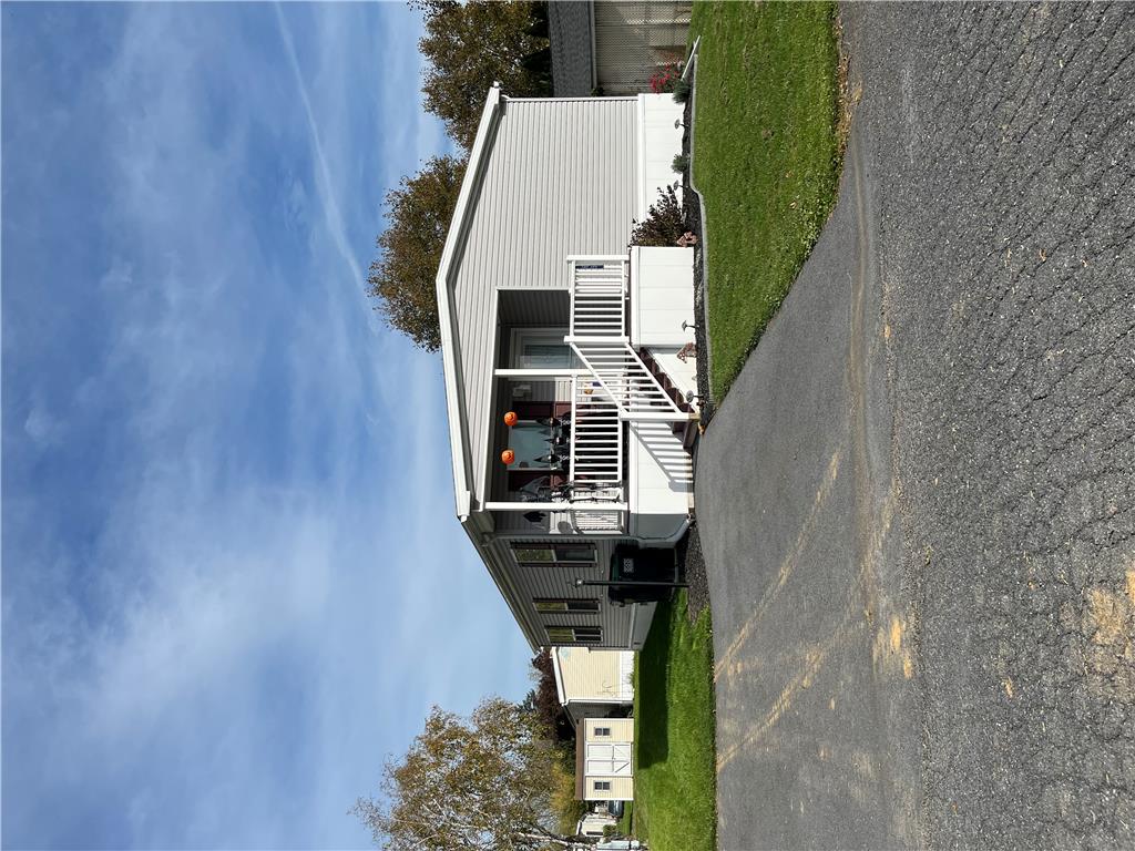 65 Wildbriar Court Property Photo 1