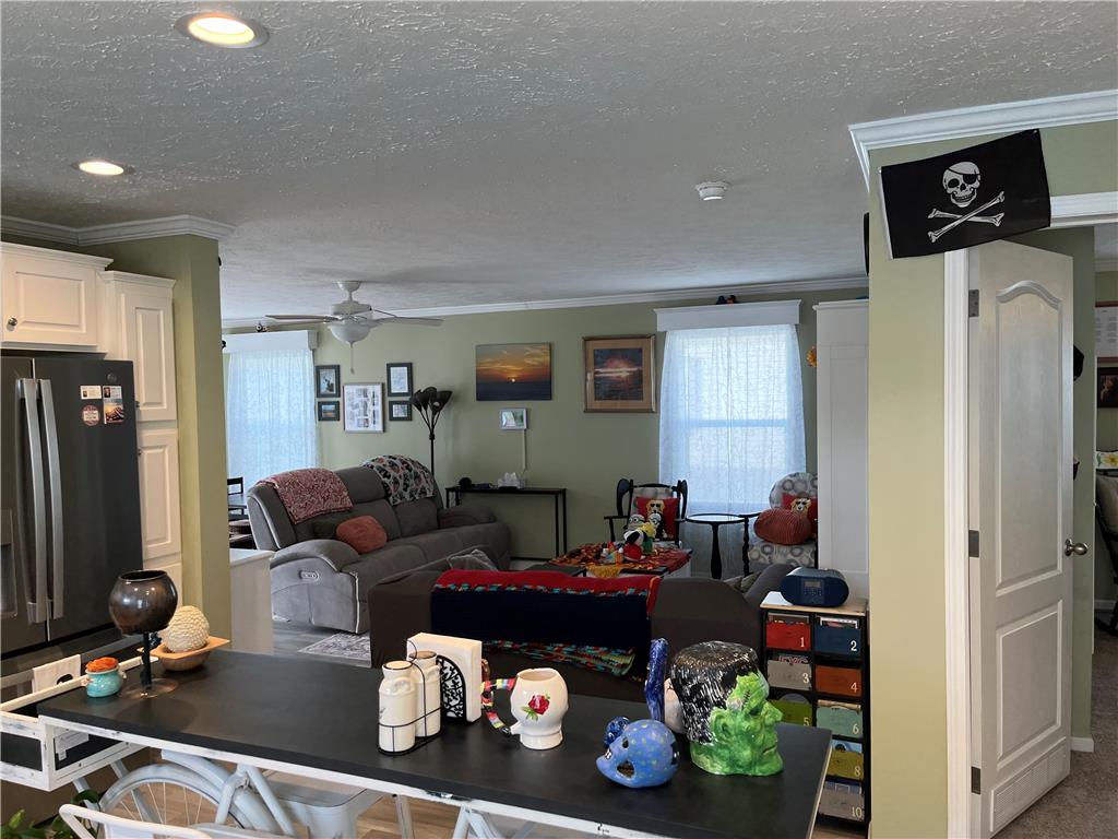 65 Wildbriar Court Property Photo 7