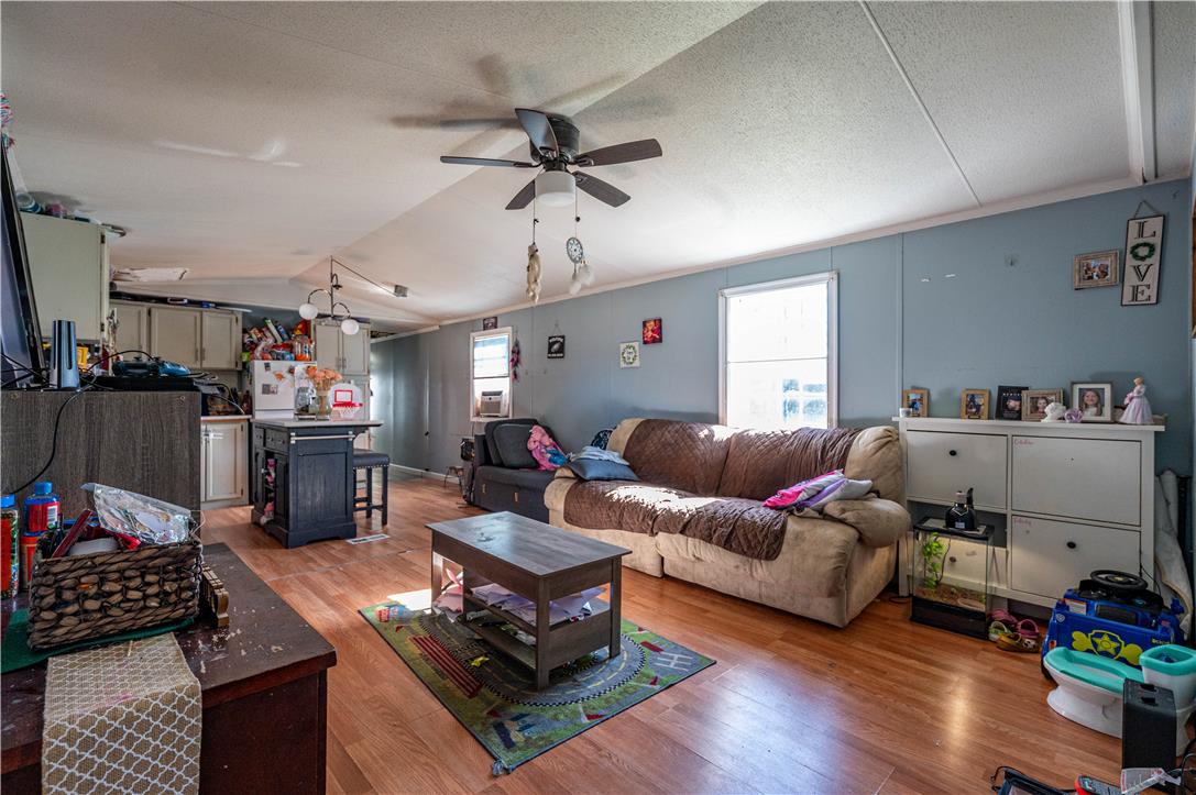 5002 Route 309 640 Property Photo 3