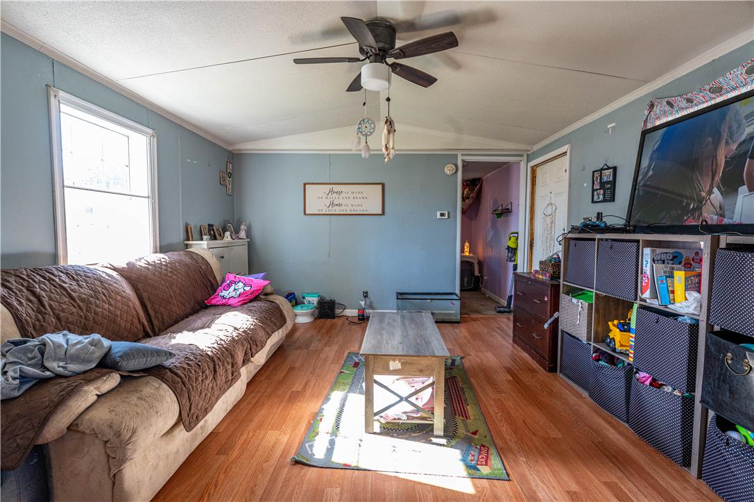 5002 Route 309 640 Property Photo 9