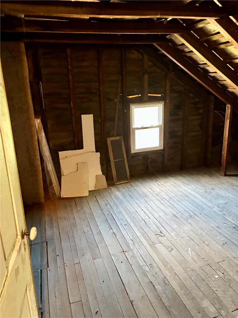 12 North Street Property Photo 13