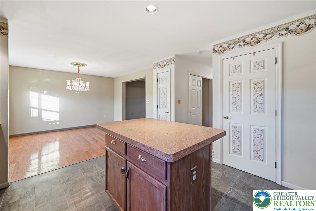 5660 North Coplay Road Property Photo 10
