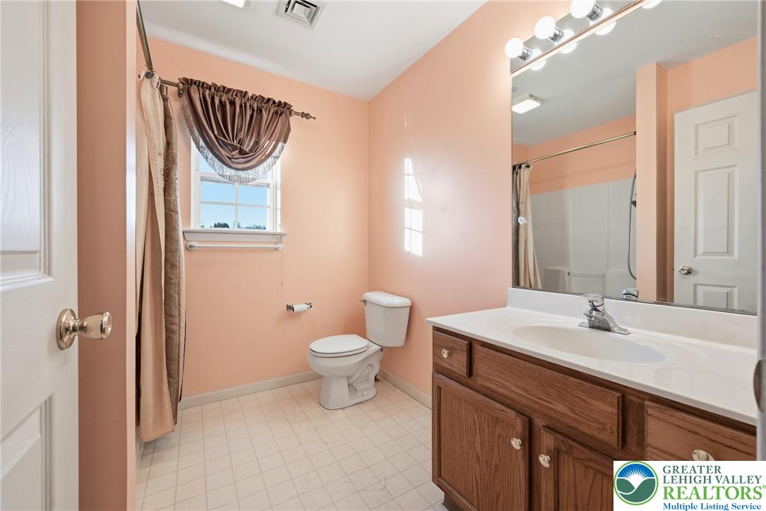 5660 North Coplay Road Property Photo 21