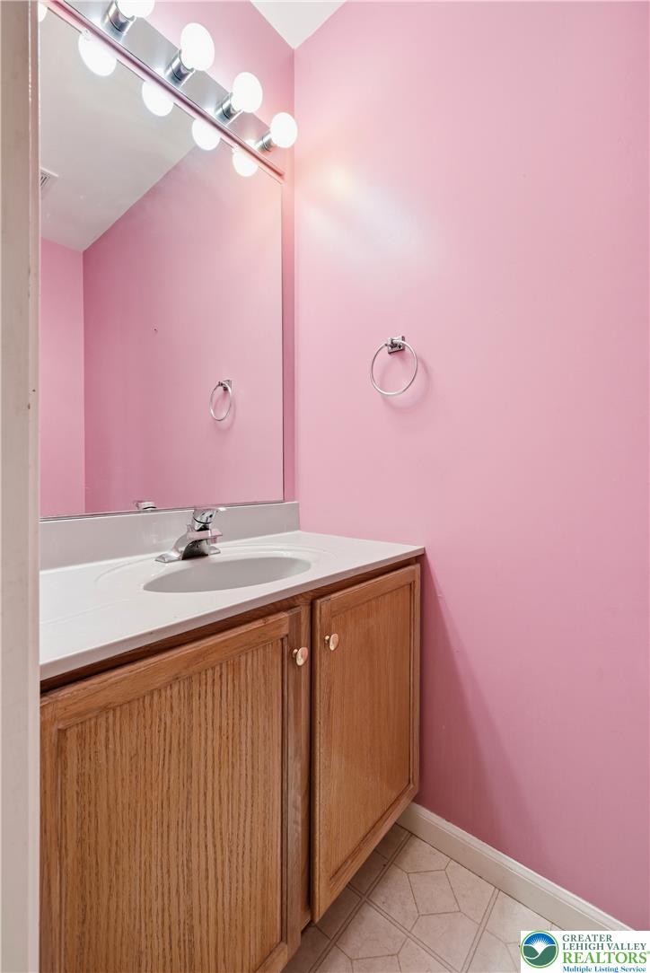 5660 North Coplay Road Property Photo 32