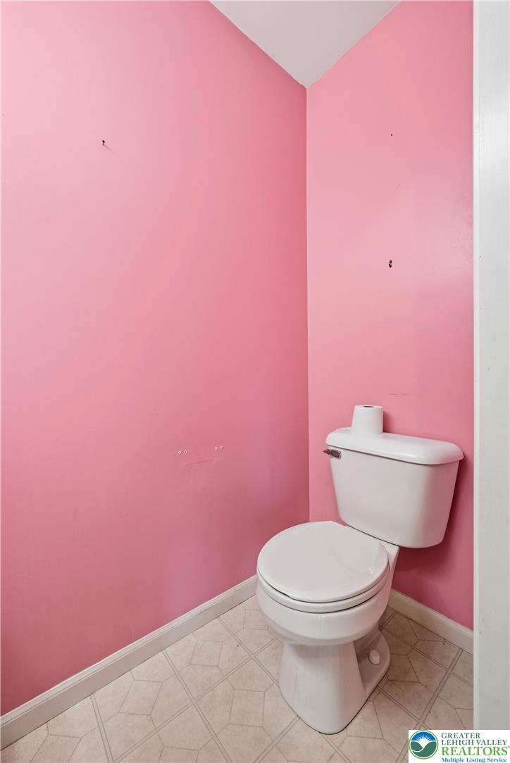 5660 North Coplay Road Property Photo 33