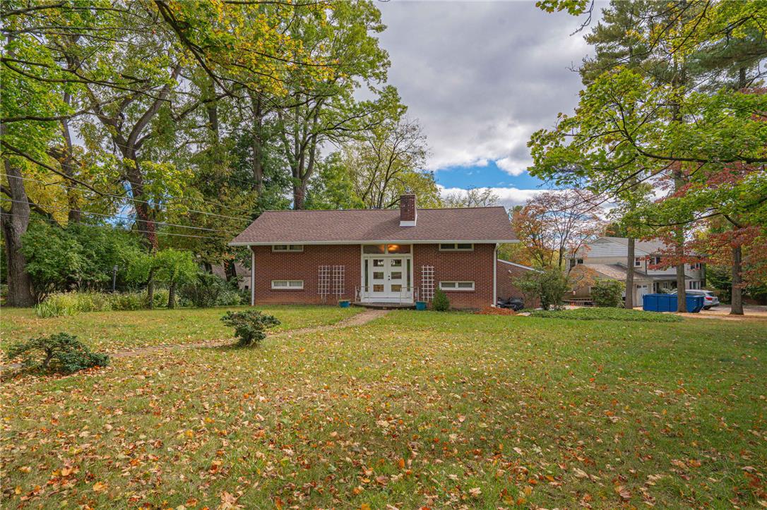 215 Moreland Avenue Property Photo 1