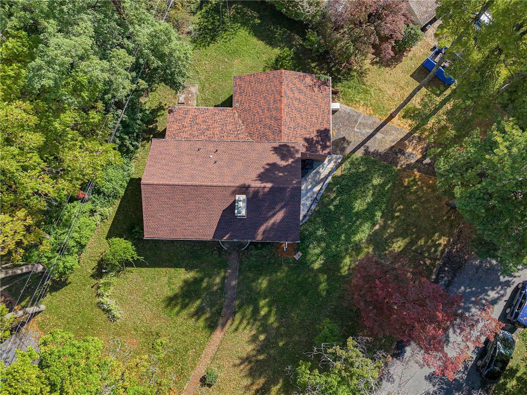 215 Moreland Avenue Property Photo 11