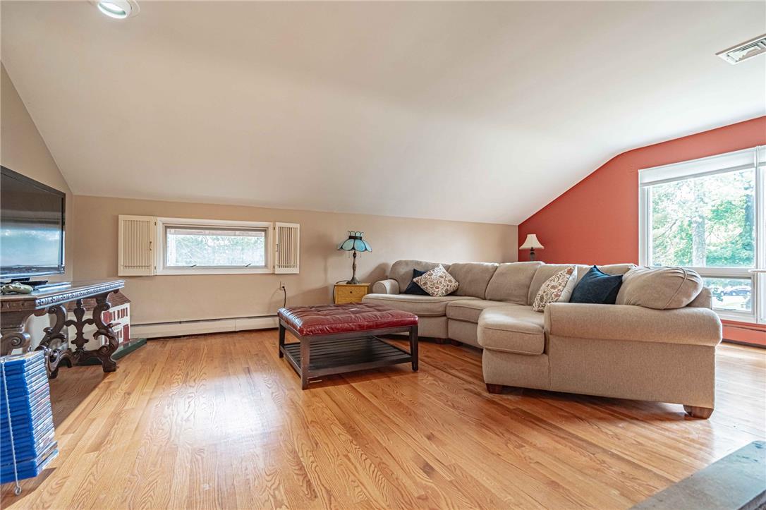 215 Moreland Avenue Property Photo 17