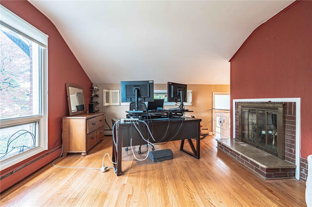 215 Moreland Avenue Property Photo 20
