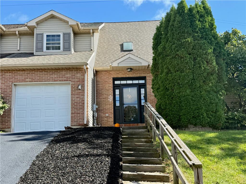 1372 Howard Lane Property Photo 1