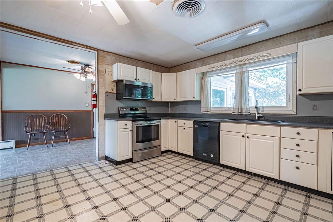408 Berks Street Property Photo 10