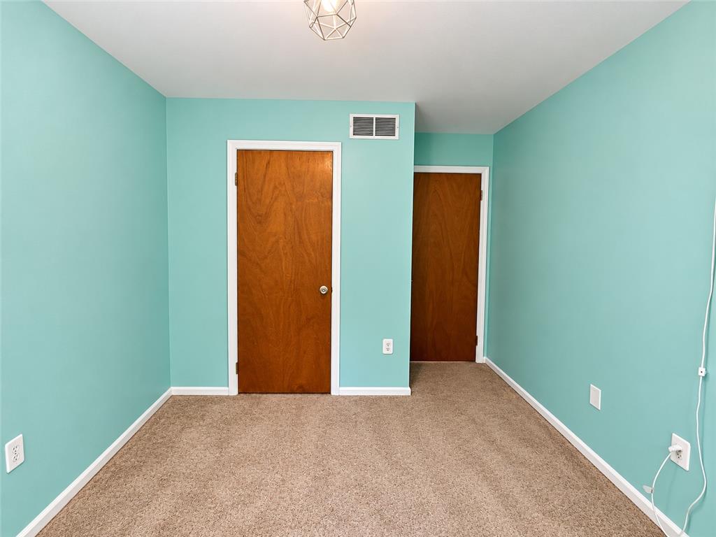 68 Highlands Boulevard Property Photo 18