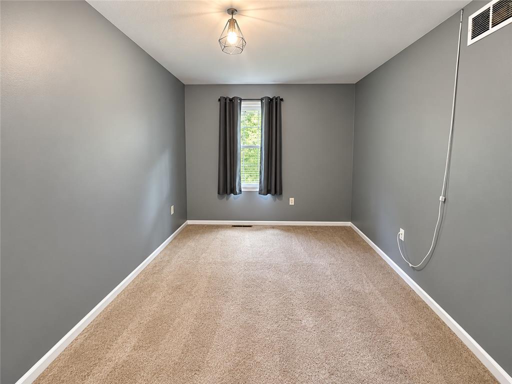 68 Highlands Boulevard Property Photo 20