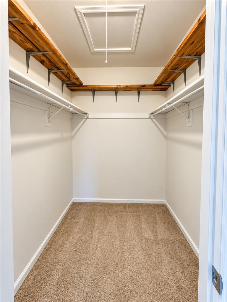 68 Highlands Boulevard Property Photo 23