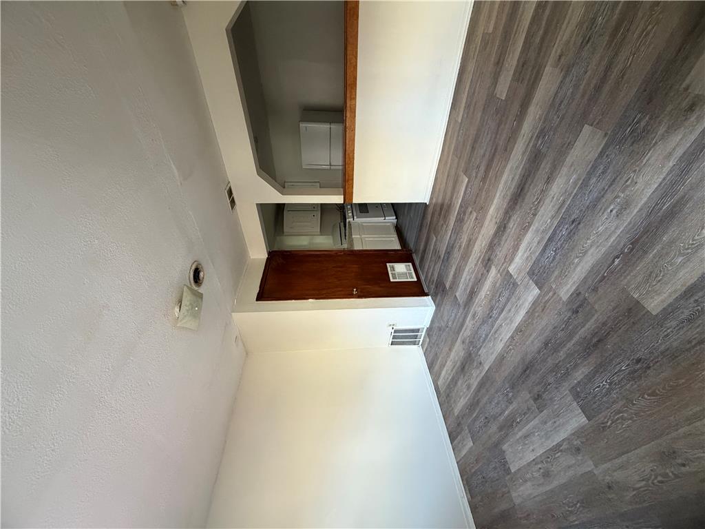 1218 Mechanic Street 1 Property Photo 2