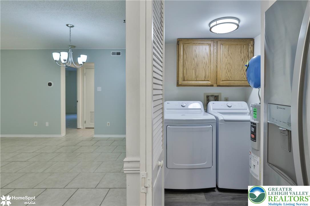 2666 Rolling Green Place Property Photo 10