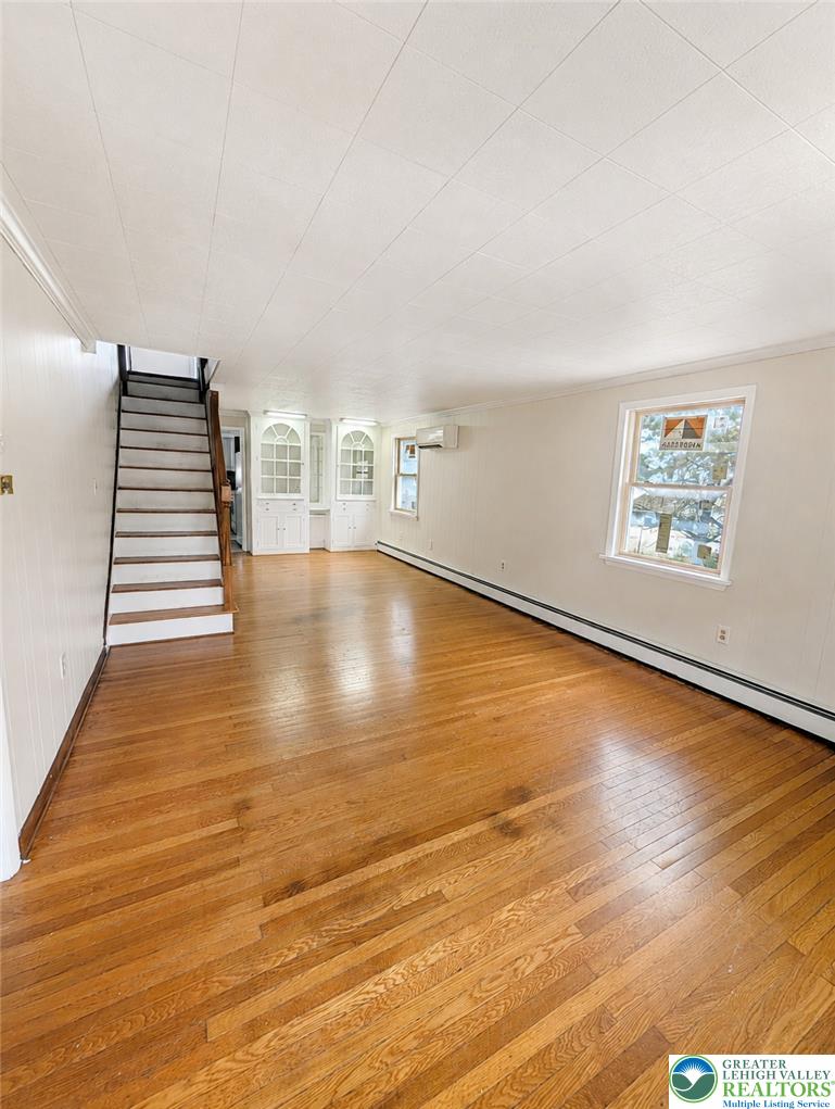 2198 Focht Avenue Property Photo 2