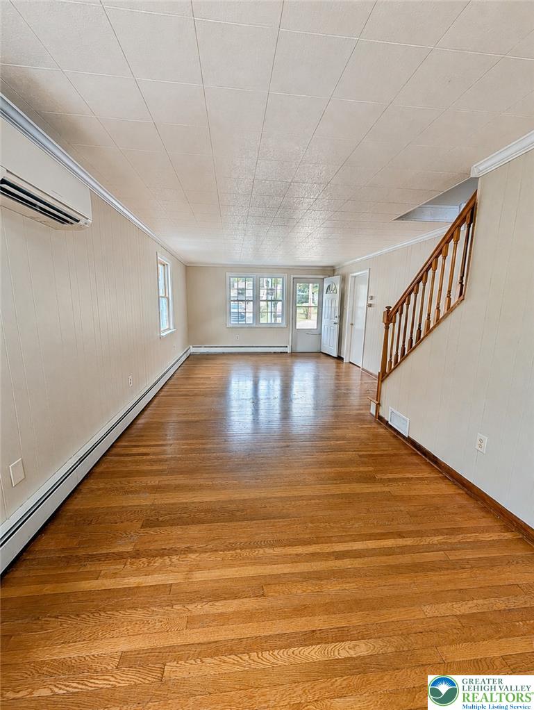 2198 Focht Avenue Property Photo 3