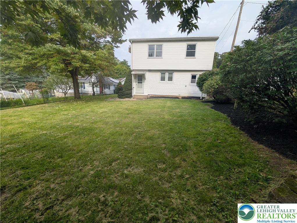 2198 Focht Avenue Property Photo 20