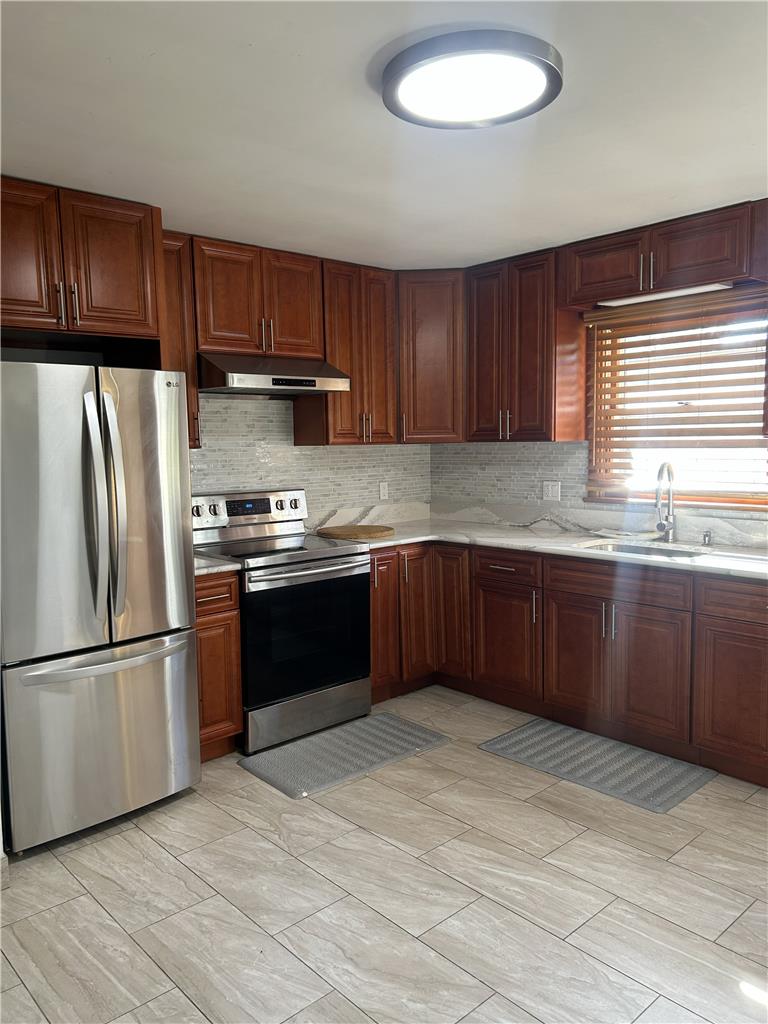 416 East Tioga Street Property Photo 8