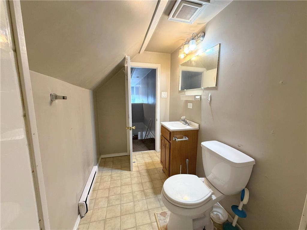 128 Centre Street Property Photo 29