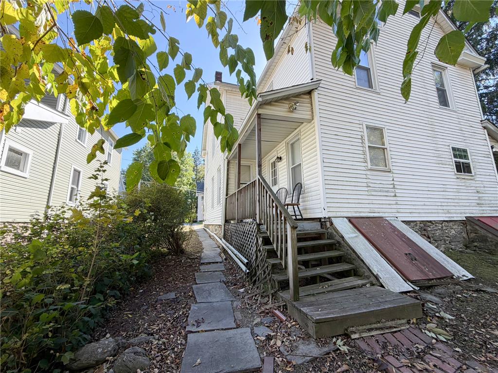 128 Centre Street Property Photo 32