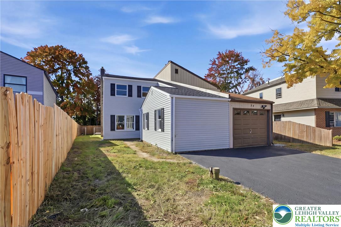 56 Pennington Lane Property Photo 1