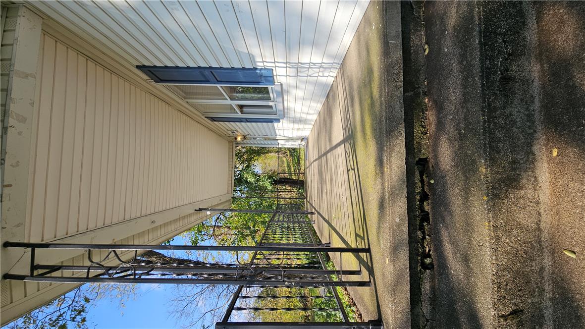 6981 Cemetery Road Property Photo 7