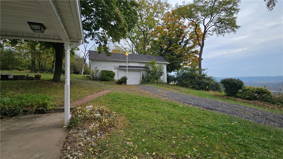 6981 Cemetery Road Property Photo 11