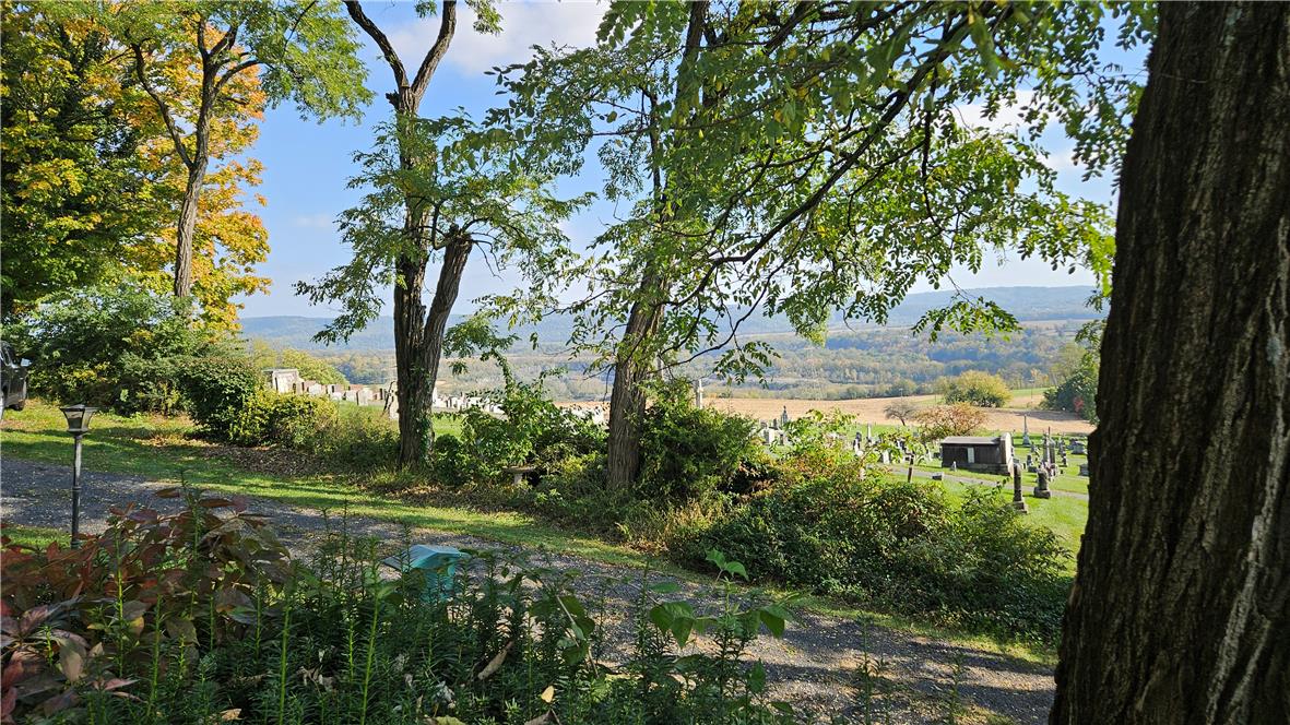 6981 Cemetery Road Property Photo 25