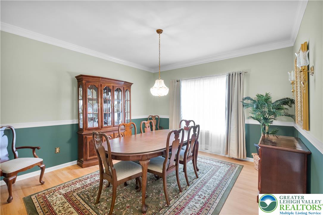 1263 Crofton Drive Property Photo 13