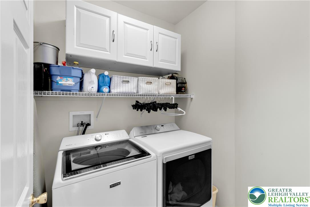 1263 Crofton Drive Property Photo 16