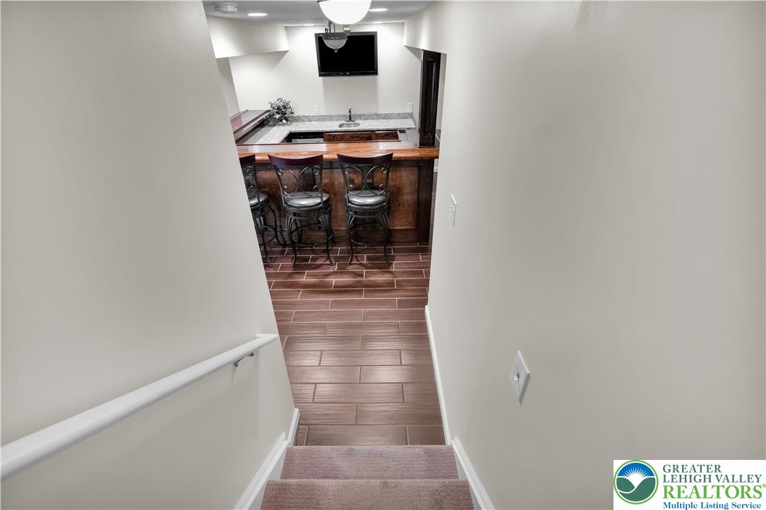 1263 Crofton Drive Property Photo 32