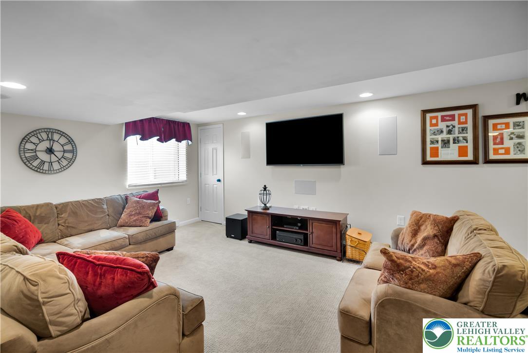 1263 Crofton Drive Property Photo 38